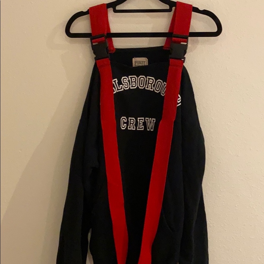 Vintage shoulder-less hoodie with buckles
